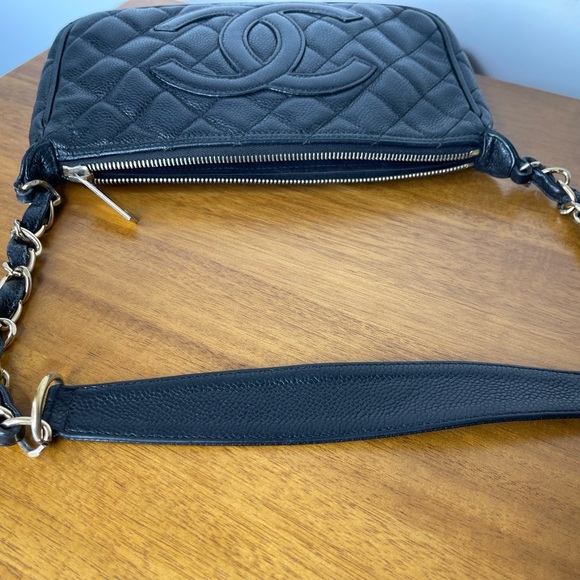 Auth Classic Chanel Black Caviar Hobo Chain Gold HW Handbag Pochette - Picture 12 of 16